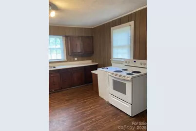 2407 Florida Avenue, Kannapolis, NC 28083 - Photo 5