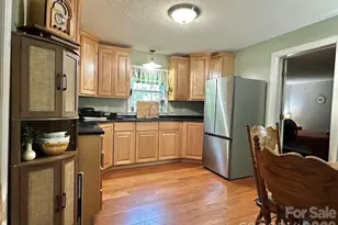 393 Mountain View Dr, Morganton, NC 28655 - Photo 3