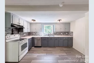 164 E Waterlynn Road, Mooresville, NC 28117 - Photo 7