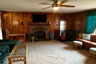 436 E Club Dr, Gastonia, NC 28054 - Photo 7
