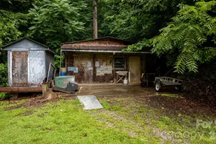 1755 F M McLean Pl, Lenoir, NC 28645 - Photo 7