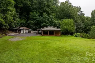 1755 F M McLean Pl, Lenoir, NC 28645 - Photo 11
