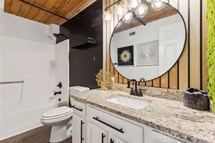 201 S Hoskins Rd, Charlotte, NC 28208 - Photo 11