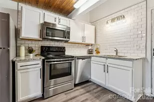 201 S Hoskins Rd, Charlotte, NC 28208 - Photo 5