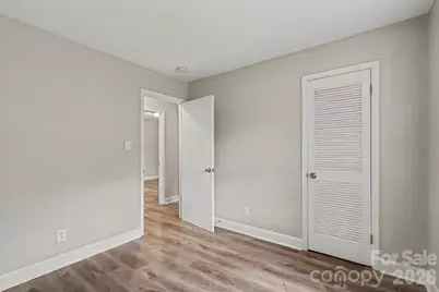 6601 Lynfield Drive, Charlotte, NC 28212 - Photo 11