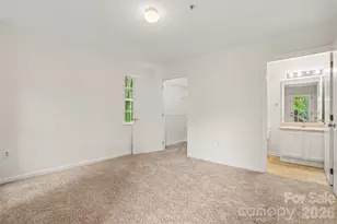 9849 Campus Walk Ln, Charlotte, NC 28262 - Photo 21