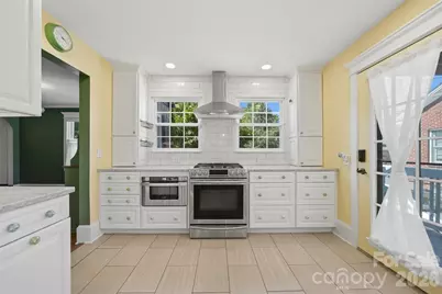 104 Jefferson Street, Morganton, NC 28655 - Photo 7