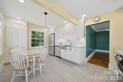 104 Jefferson Street, Morganton, NC 28655 - Photo 9