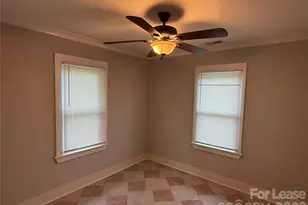 2623 Greenland Ave, Charlotte, NC 28208 - Photo 3