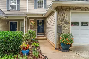 19 Willowick Dr, Asheville, NC 28803 - Photo 1