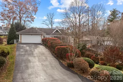 122 Broadmoor Drive, Flat Rock, NC 28731 - Photo 3