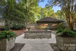 6301 Saddlebrook Ct, Charlotte, NC 28226 - Photo 41