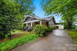 211 Lenoir St, Morganton, NC 28655 - Photo 1