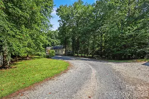 433 Foster Lake Rd, Blacksburg, SC 29702 - Photo 33