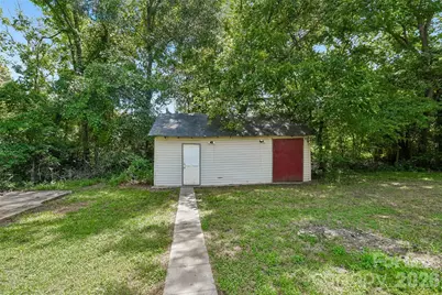 35 Marsh Avenue, Wadesboro, NC 28170 - Photo 27