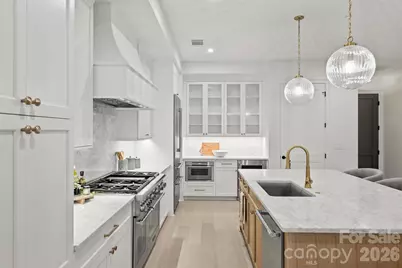 409 Queens Road #204, Charlotte, NC 28207 - Photo 11