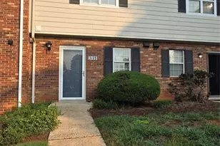 3109 Heathstead Place, Charlotte, NC 28210 - Photo 1