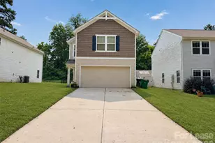 3220 Capitol Dr, Charlotte, NC 28208 - Photo 1