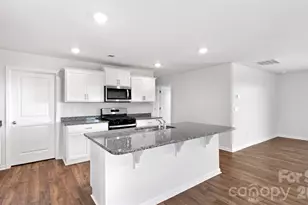 218 Lauren Ln, Hendersonville, NC 28792 - Photo 7