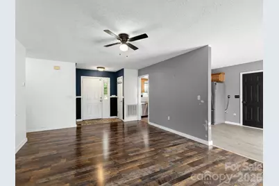 11 Cathy Court, Hendersonville, NC 28792 - Photo 9
