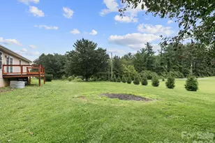 11 Cathy Ct, Hendersonville, NC 28792 - Photo 29