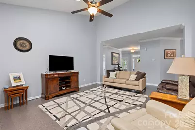 64 Eagle Pointe Way, Flat Rock, NC 28731 - Photo 11