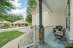 64 Eagle Pointe Way, Flat Rock, NC 28731 - Photo 3