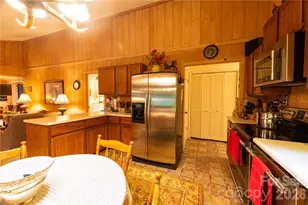 107 Grassy Gap Loop Rd, Beech Mountain, NC 28604 - Photo 11