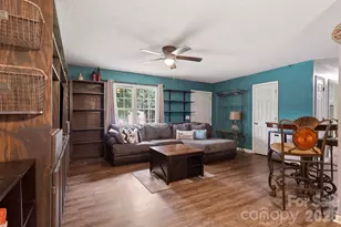 106 N Arlington Ave, Jonesville, NC 28642 - Photo 13