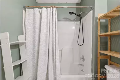 106 N Arlington Avenue, Jonesville, NC 28642 - Photo 23
