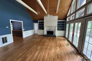 880 W Rochester Dr, Cashiers, NC 28717 - Photo 9