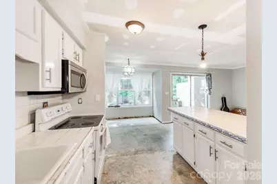 104 Heritage Parkway, Fort Mill, SC 29715 - Photo 11