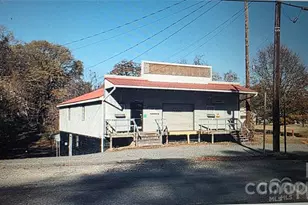 214 E Trade St, Dallas, NC 28034 - Photo 1