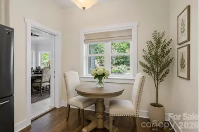 725 W Pine Street, Hendersonville, NC 28739 - Photo 15