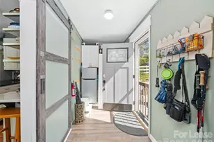490 Cranberry St, Newland, NC 28657 - Photo 13