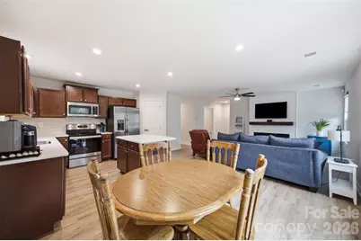 4104 Mackinnon Drive, Charlotte, NC 28214 - Photo 23
