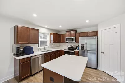 4104 Mackinnon Drive, Charlotte, NC 28214 - Photo 25