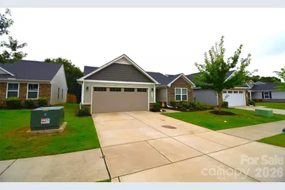4104 Mackinnon Drive, Charlotte, NC 28214 - Photo 3