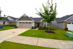 4104 Mackinnon Dr, Charlotte, NC 28214 - Photo 1
