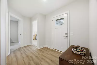 4104 Mackinnon Drive, Charlotte, NC 28214 - Photo 5