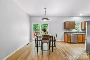 19 Oakcrest Pl, Asheville, NC 28806 - Photo 11