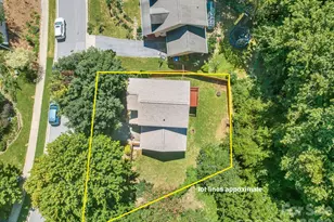 19 Oakcrest Pl, Asheville, NC 28806 - Photo 3