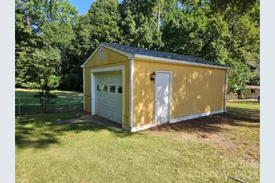 1210 Westover Circle #30, Rock Hill, SC 29732 - Photo 3