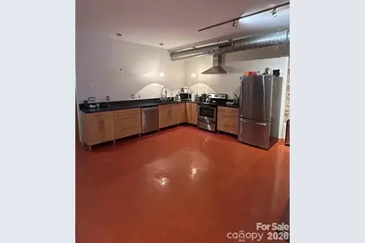 28 N Lexington Avenue, Asheville, NC 28801 - Photo 9