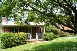 887 Upward Rd, Flat Rock, NC 28731 - Photo 3