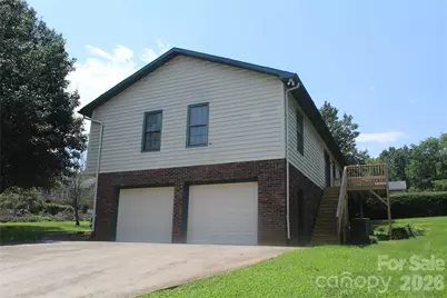 205 Inglewood Drive, Morganton, NC 28655 - Photo 3