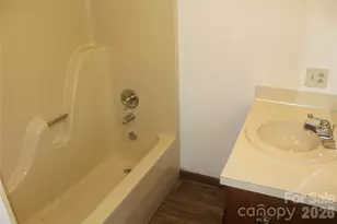 205 Inglewood Dr, Morganton, NC 28655 - Photo 27