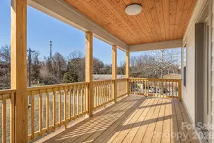 9 Hilldale Rd, Asheville, NC 28803 - Photo 7