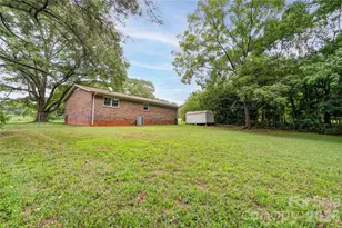 1014 Yancey St, Shelby, NC 28150 - Photo 23