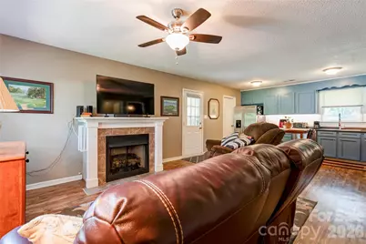 1014 Yancey Street, Shelby, NC 28150 - Photo 3